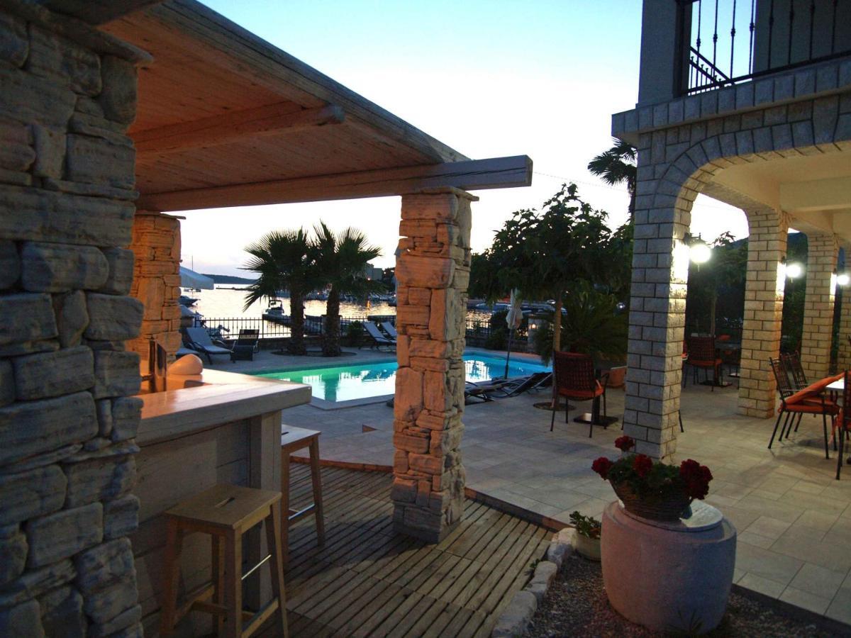 Guest House Villa Papalina Rab Town Exterior foto